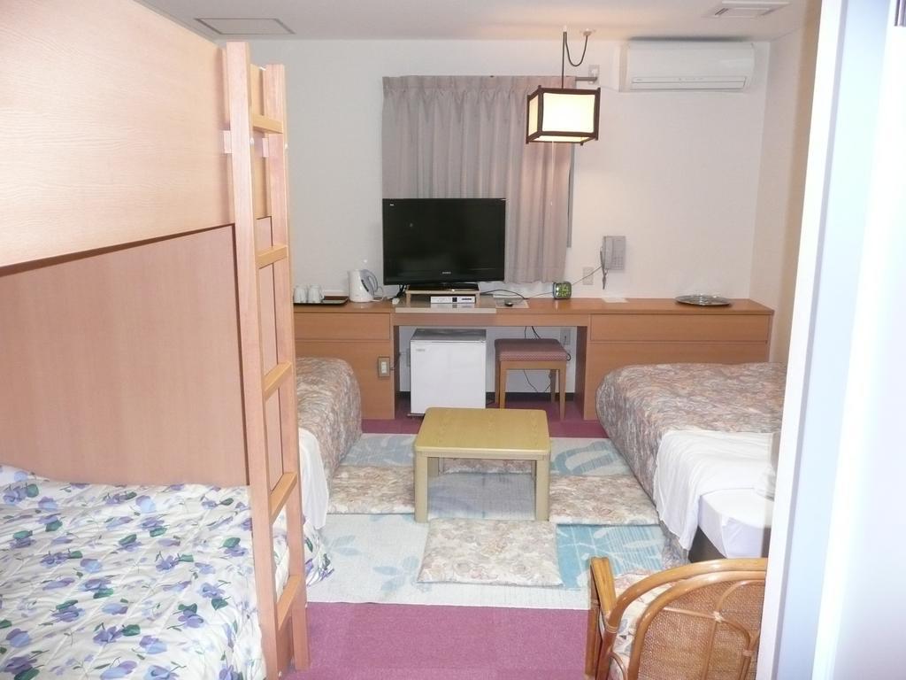 Hotel National Tottori Pokoj fotografie